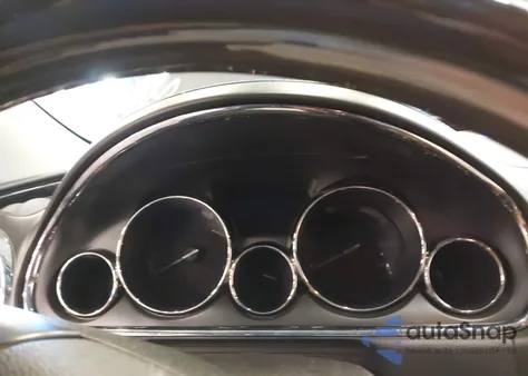 2017 Buick Enclave Premium z USA, uszkodzony, nr VIN 5GAKVCKD9HJ237881